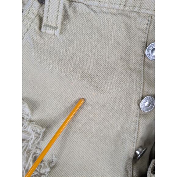 Vtg Levi’s 501 Cutoff Shorts Women's 29 Beige Distressed Grunge Party USA 90s - Picture 9 of 12